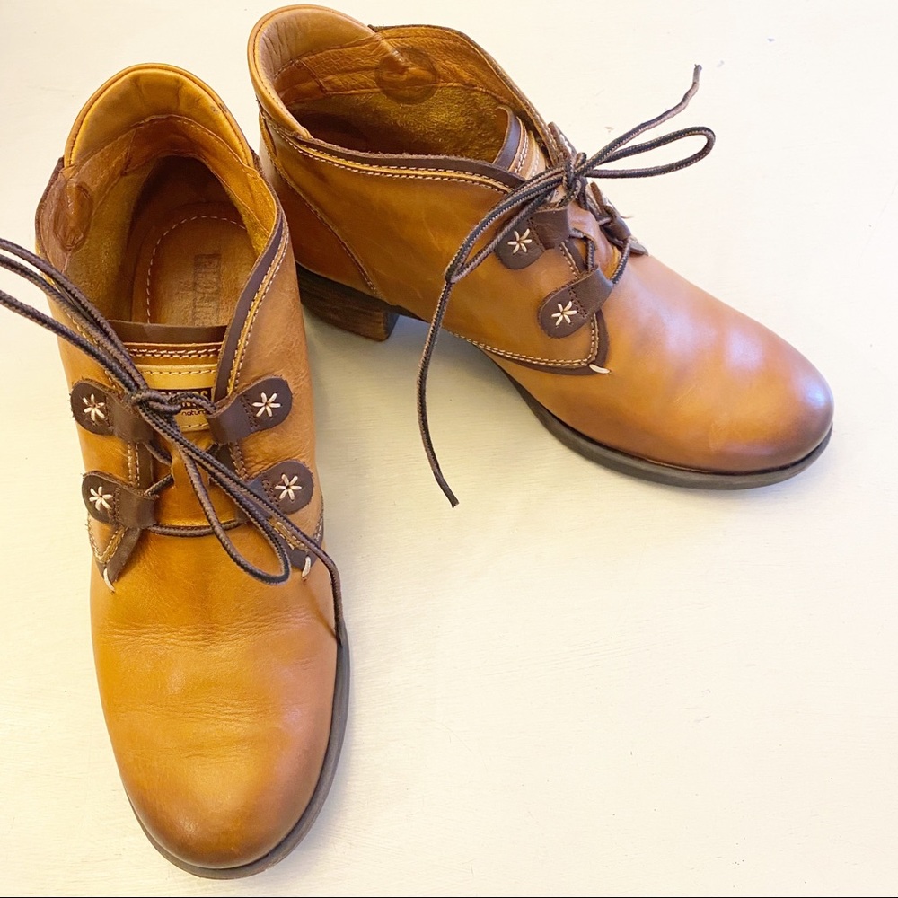 Pikolinos Leather Lace UP Boots